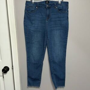 Dress Barn raw hem ankle jeans